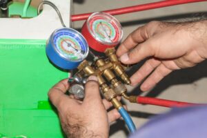 BreezeCool - AC Repair and ac Maintenance Company in Dubai Dubai AC Maintenance Service & Tune-Up - Dubai AC Repair Service - Emergency-AC-Maintenance-Repair-Service-in-Dubai